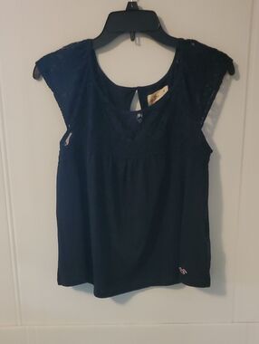 Hollister Black Lace-Trim Cap Sleeve Top Women's Size M